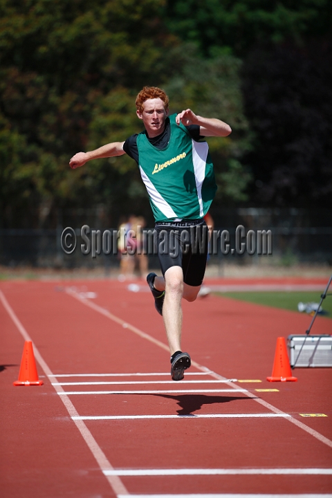 2014NCSTriValley-050.JPG - 2014 North Coast Section Tri-Valley Championships, May 24, Amador Valley High School.